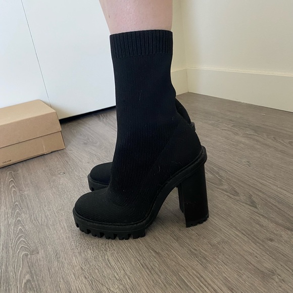 Zara Black Jersey Heeled Boots - Picture 2 of 5